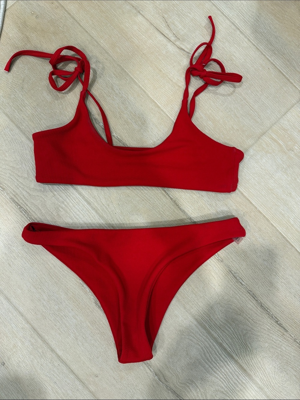Zaful Red Ribbed Tie-Shoulder Bikini Set